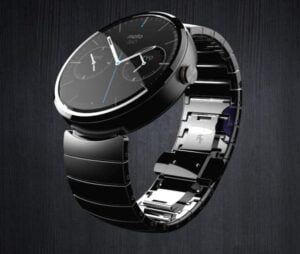 Moto 360 side